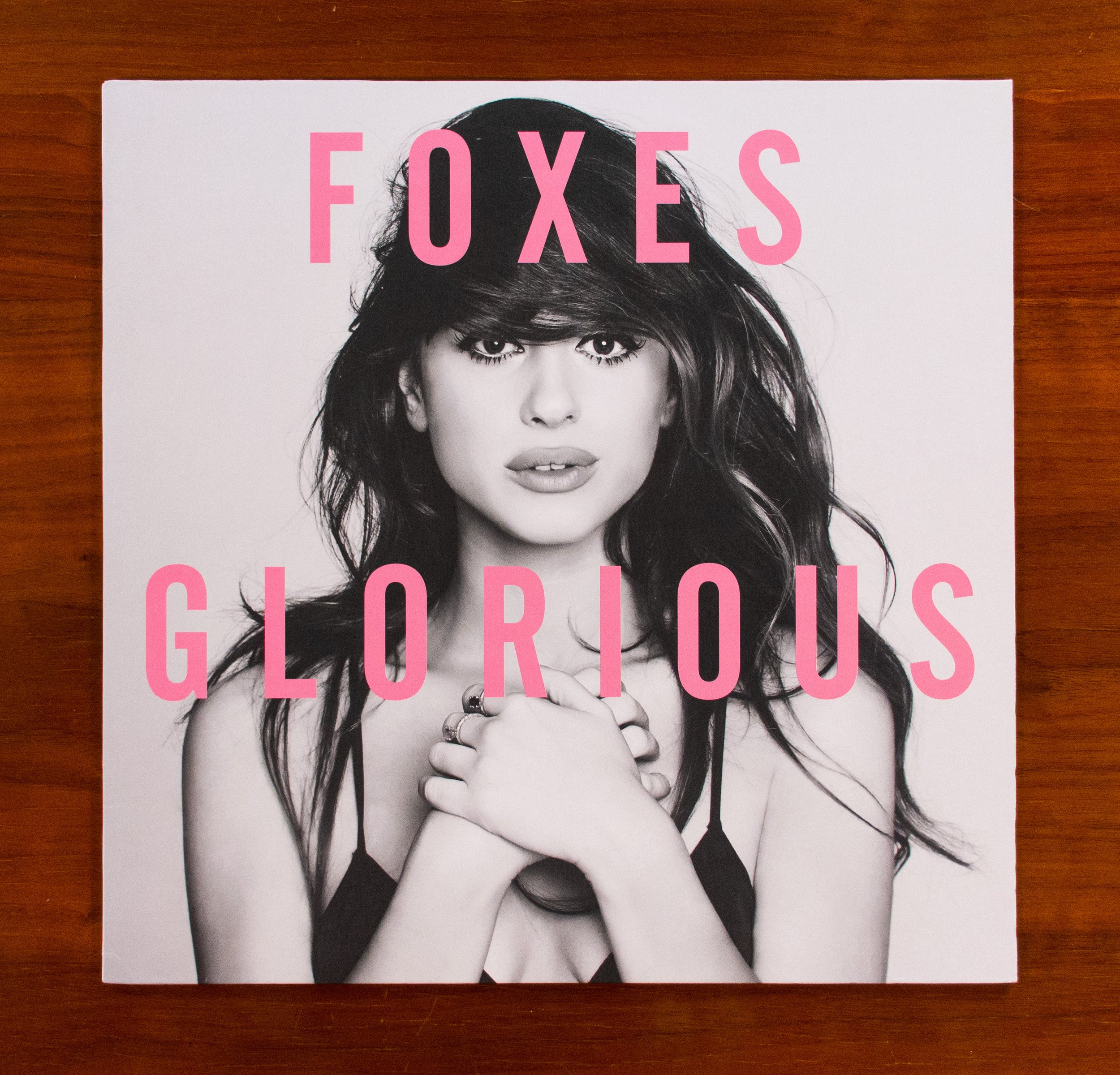 Reveal 0483: Foxes - Glorious — Vinyl Reveals